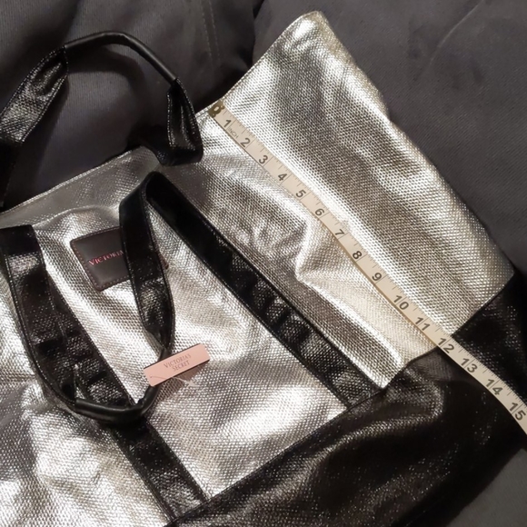 Victoria's Secret tote bag - Picture 5 of 6